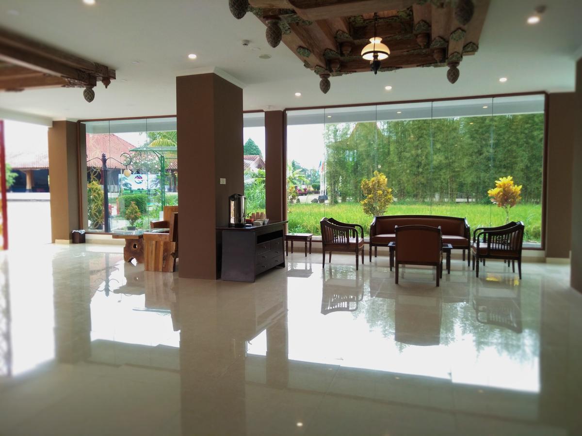 Java Village Resort By Homee Yogyakarta Sleman  Exterior photo